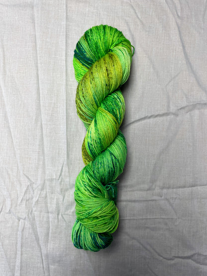 100g DK Super Apple Sprinkles - Hand-dyed Yarn