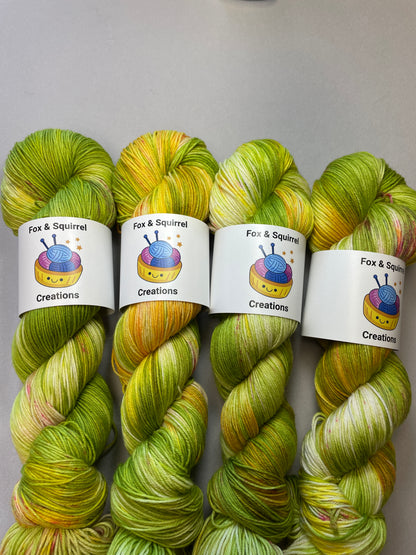 100g Sock Vintage Rose Hand-dyed Yarn