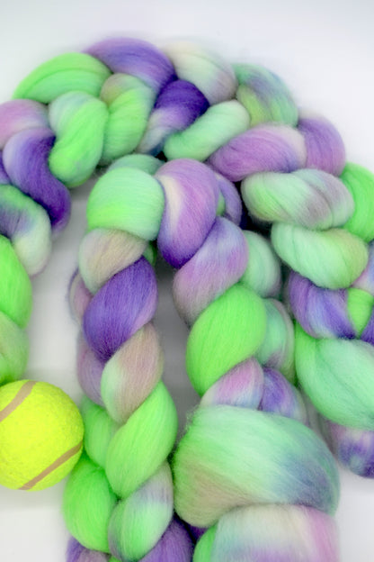 Merino - Anyone for Tennis? 100g Hand-dyed Fibre
