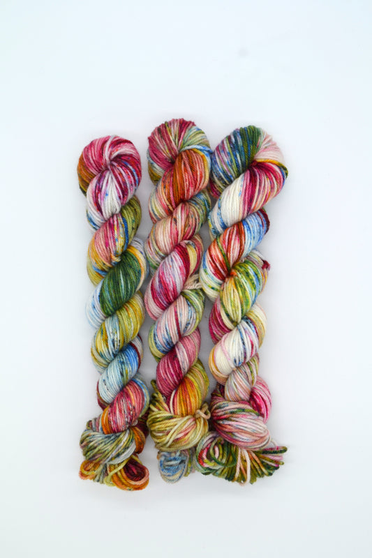 50g DK Heirloom Decs Hand-dyed Yarn