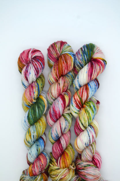 50g DK Heirloom Decs Hand-dyed Yarn