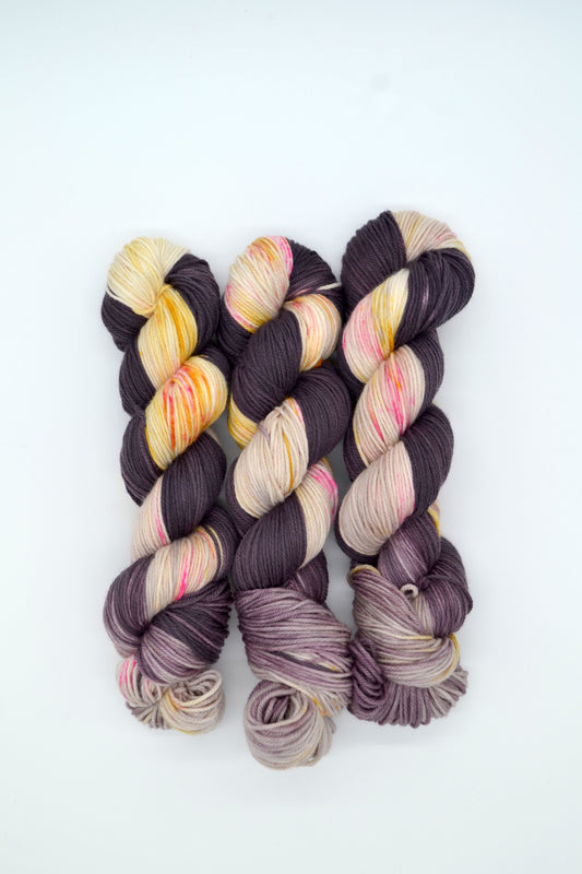 100g DK Bougie Hot Choc Hand-dyed Yarn