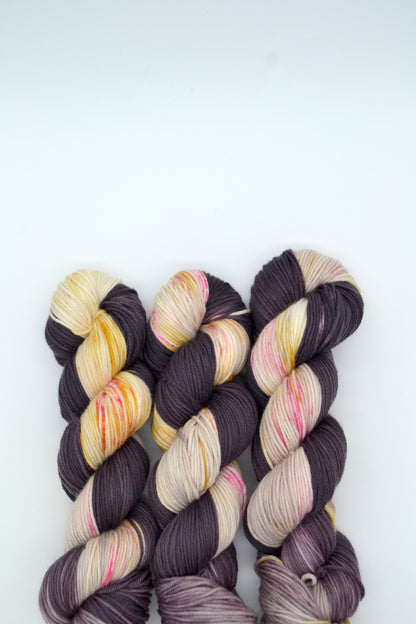 100g DK Bougie Hot Choc Hand-dyed Yarn