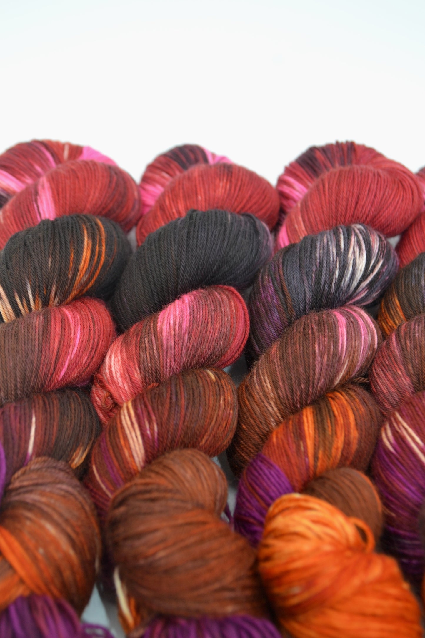 100g Sock Sexy Vampire Hand-dyed Yarn