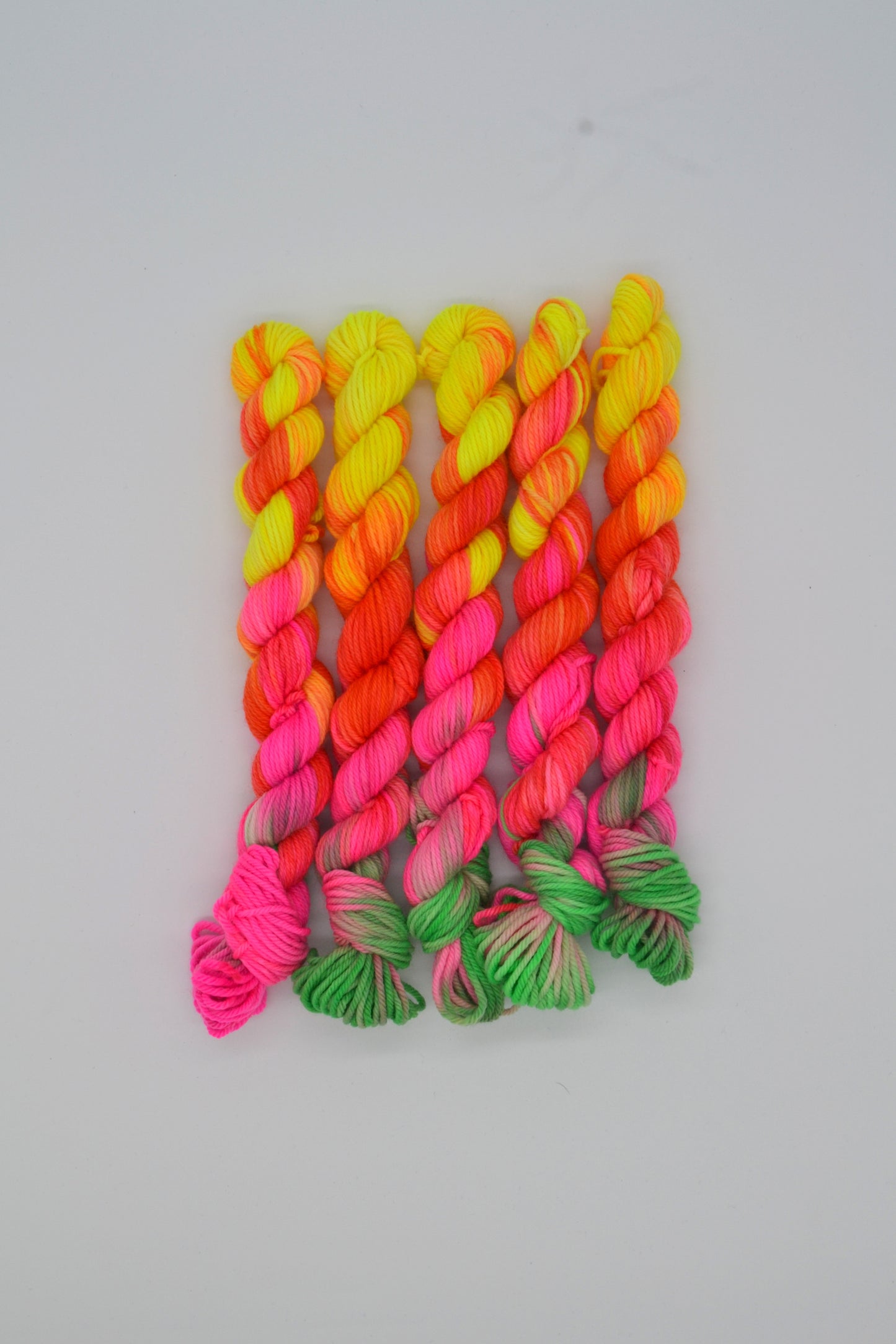 20g DK Bermuda Mini Skein