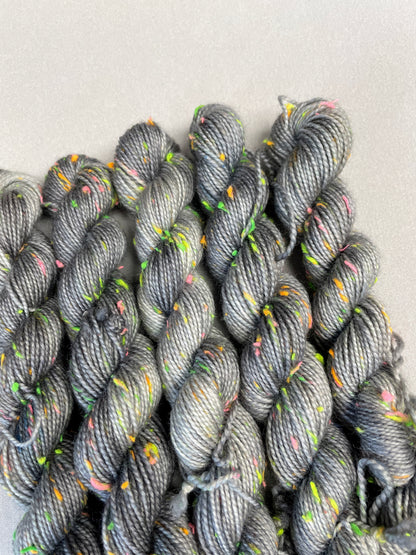20g 4ply Neon Neps Grey Mini Skein