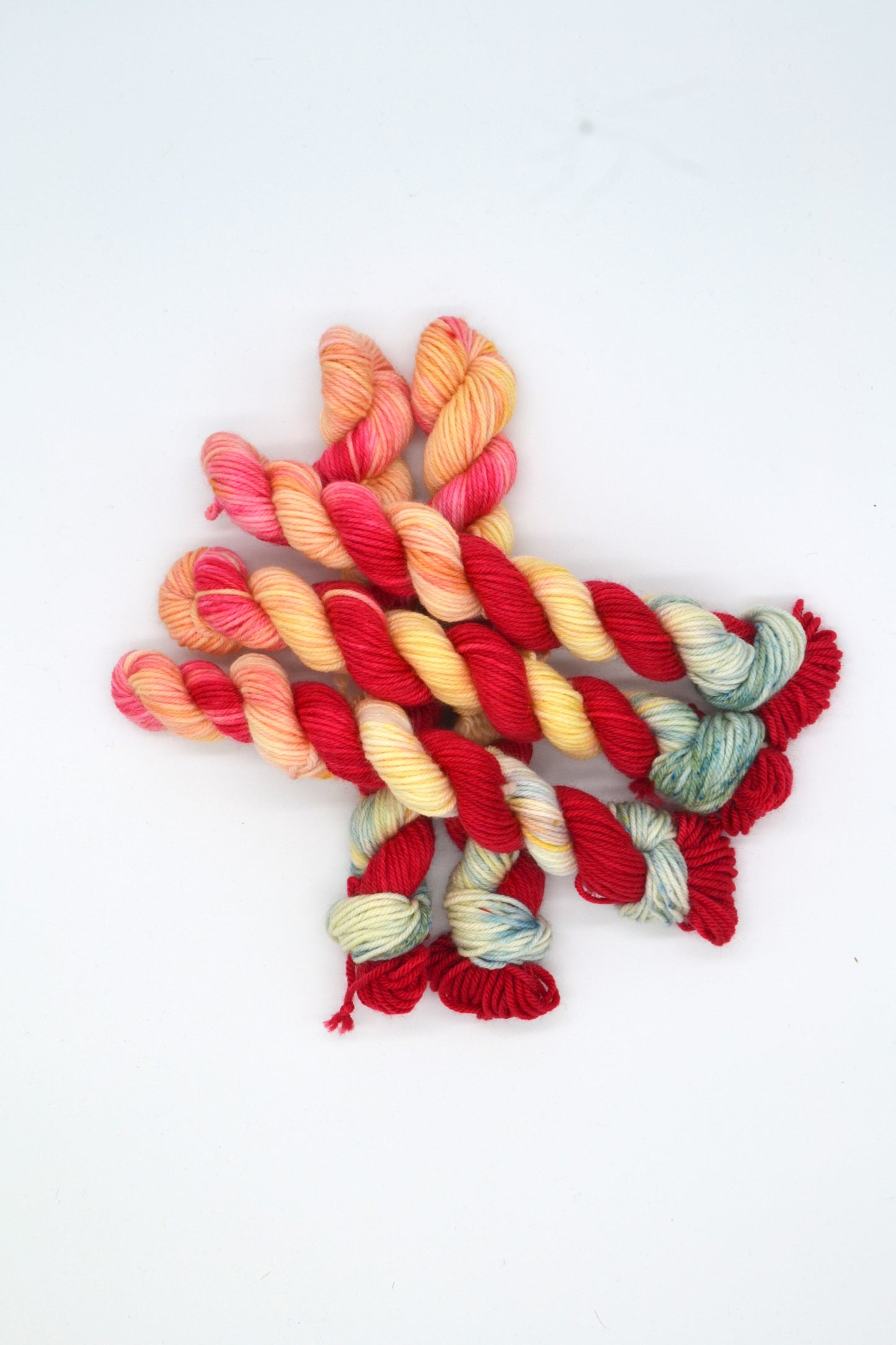 20g DK Strawberries 'n' Cream Mini Skein