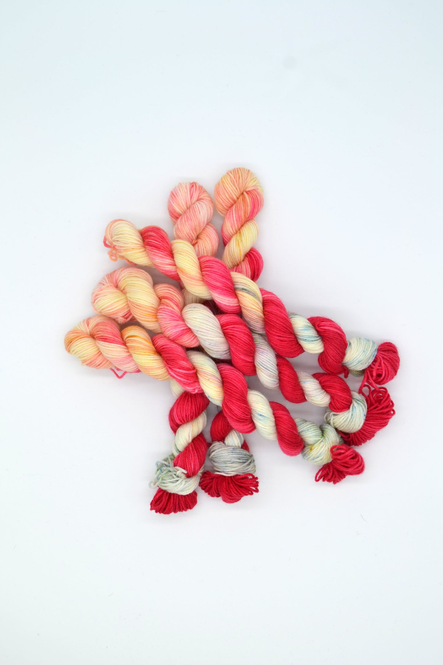 20g Sock Strawberries 'n' Cream Mini Skein