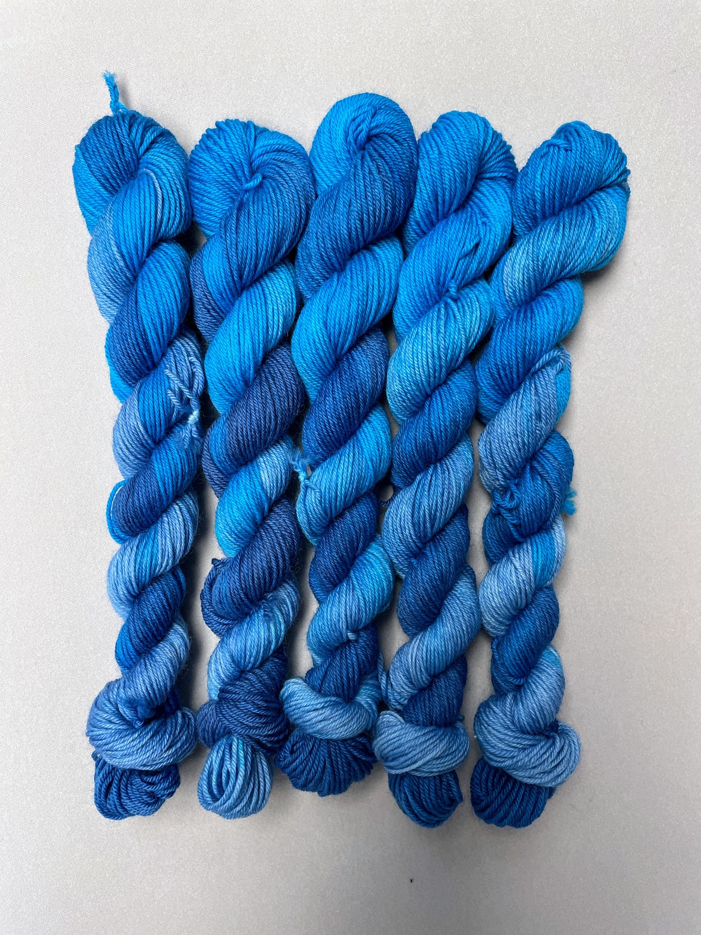 20g Sock Waves 2.0 Mini Skein