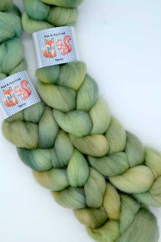 Corriedale - Smashed Avocado 100g Hand-dyed Fibre