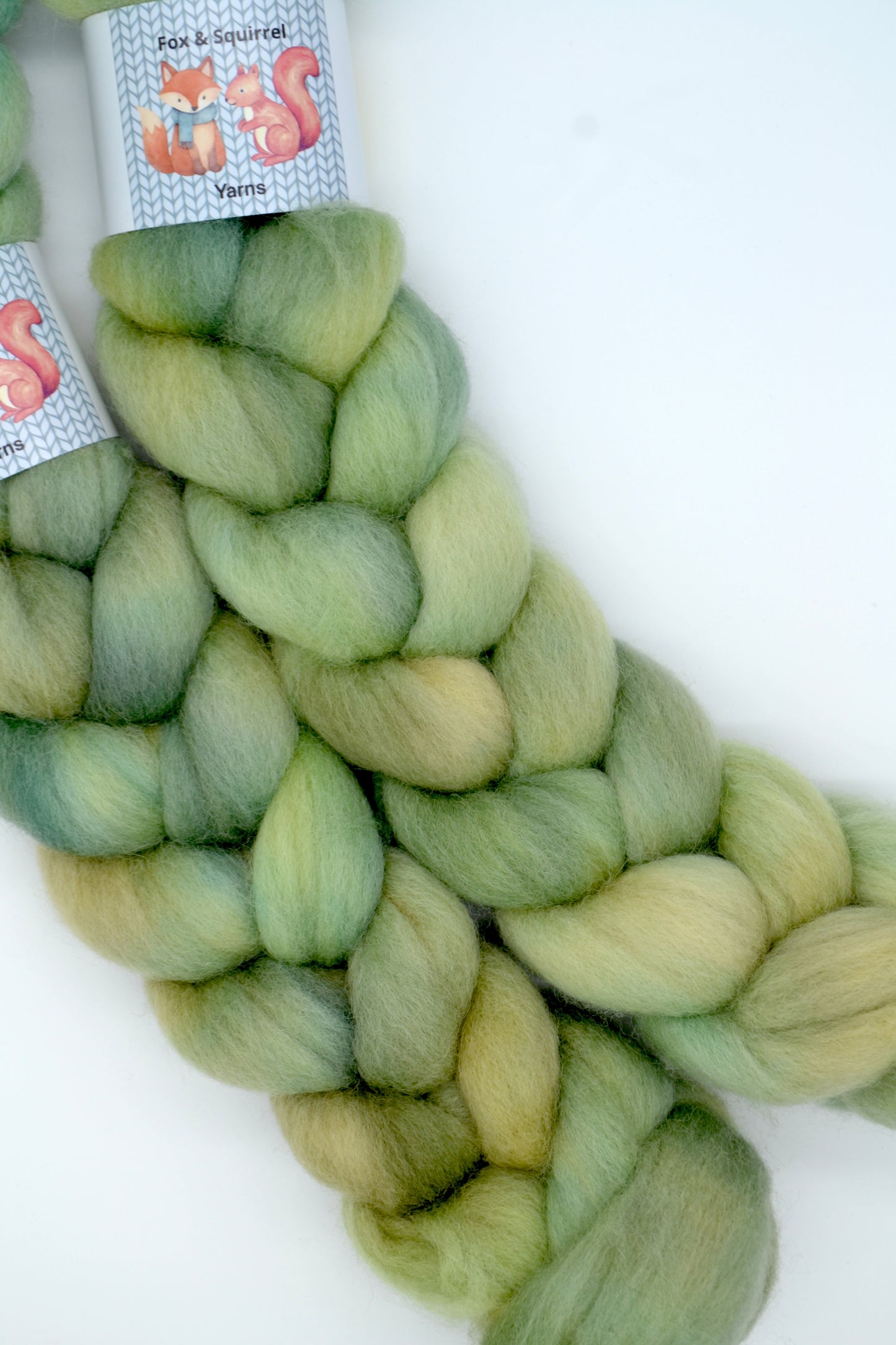 Corriedale - Smashed Avocado 100g Hand-dyed Fibre