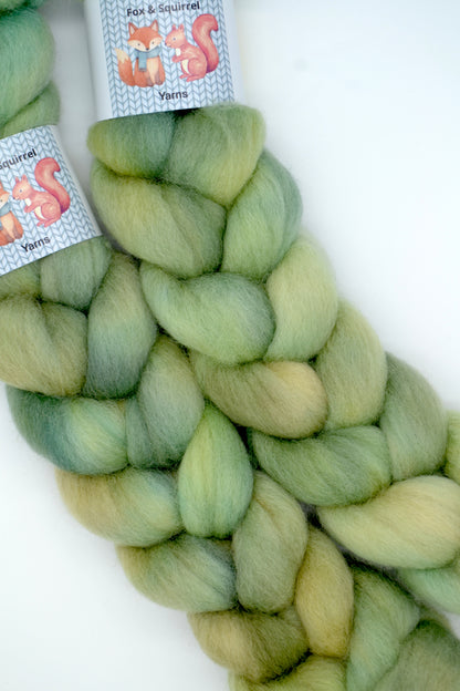 Corriedale - Smashed Avocado 100g Hand-dyed Fibre