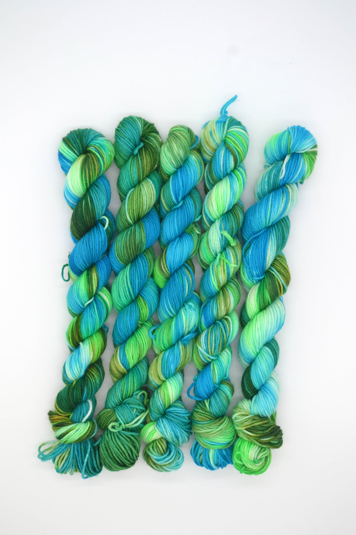 20g Sock Paradise Waters Mini Skein