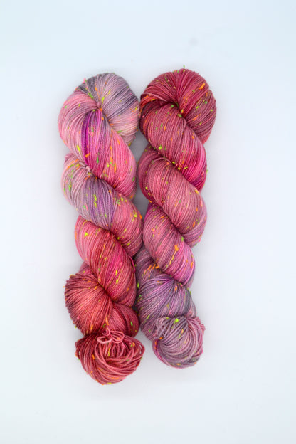 100g 4ply Neon Neps Berry Compote Hand-dyed Yarn
