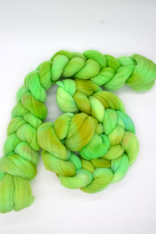 Rambouillet - Oh So Sour 100g Hand-dyed Fibre