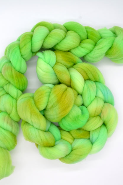 Rambouillet - Oh So Sour 100g Hand-dyed Fibre