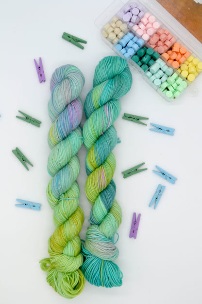 50g Sock Shimmer Green Hand-dyed Yarn