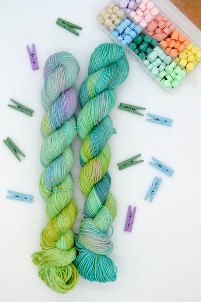 50g Sock Shimmer Green Hand-dyed Yarn
