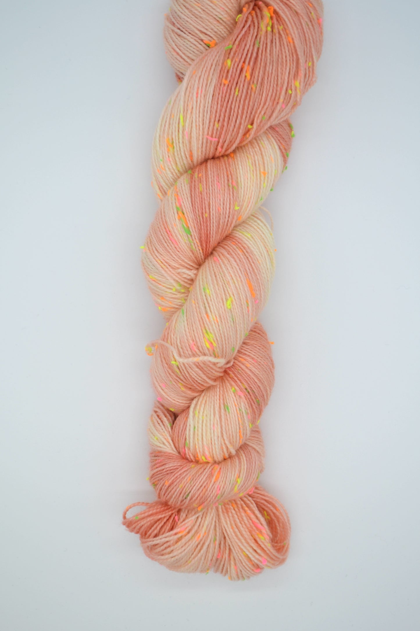 100g 4ply Neon Neps Soft Peach Hand-dyed Yarn