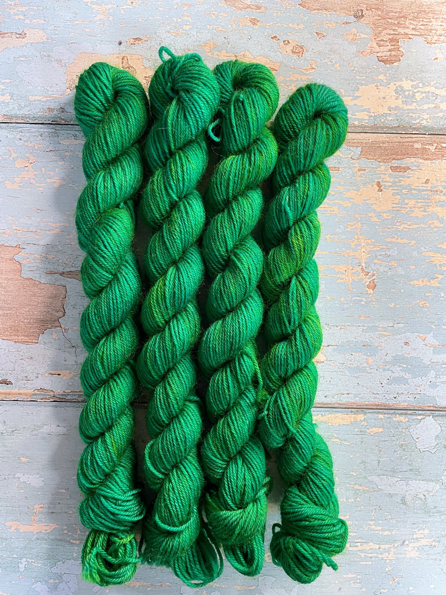 20g DK Emerald Mini Skein
