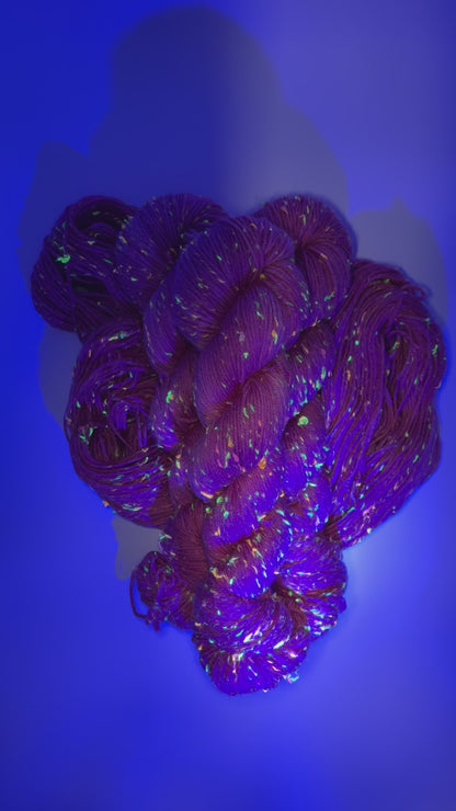 100g DK Neon Neps Raspberry Hand-dyed Yarn